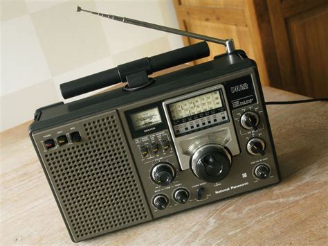 National Panasonic Dr Fm Mw Sw Portable World Receiver Rf Radio