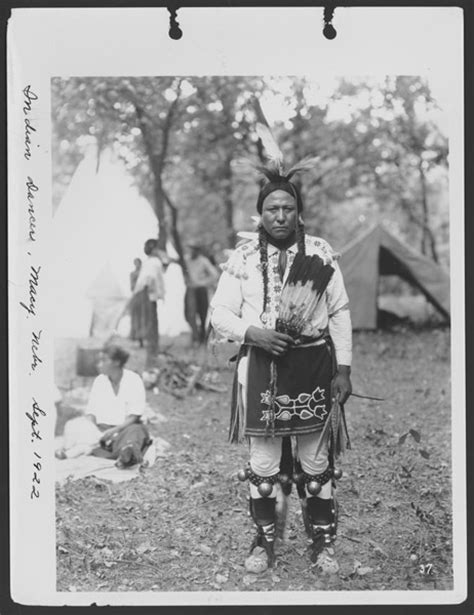 The Omaha Indian Heritage Project