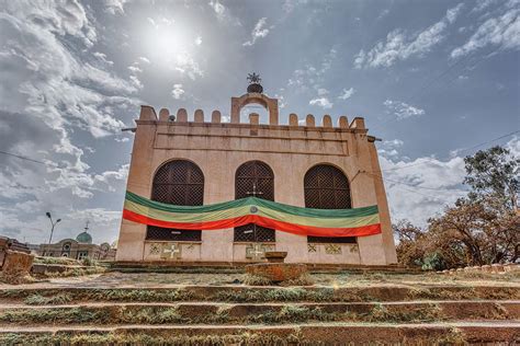 Kathedraal van onze heilige maria van zion (nl); old Church of Our Lady of Zion, Axum, Ethiopia Photograph ...