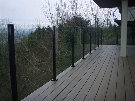 Check our outdoor glass railing photo gallery. Glass Rail in 2020 | Railings outdoor, Glass railing ...