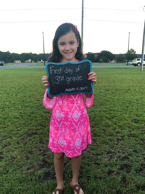 The Robyn S Nest First Day Of School 2017 3rd Grade And Pre K 4