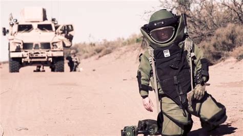 Up Close And Personal With Army Eod Techs Rallypoint