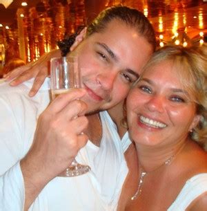 View all tiago abravanel tv (6 more). Sthefany, Simas e Abravanel revelam receitas que só suas ...