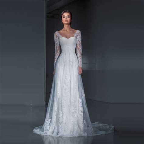 A strapless mermaid wedding dress is iconic, but this season's sleeve and neckline styles are more diverse than ever! Sexy Mermaid Sweetheart Long Sleeve Lace Wedding Dresses ...