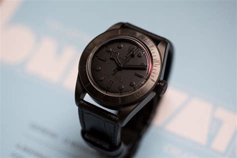 Finding the perfect name for your baby can be a big task. Tudor Black Bay Ceramic One : The Black(est) Bay
