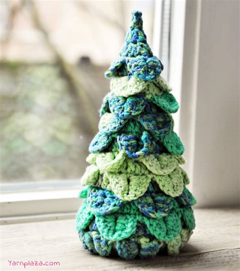 ways to crochet christmas trees