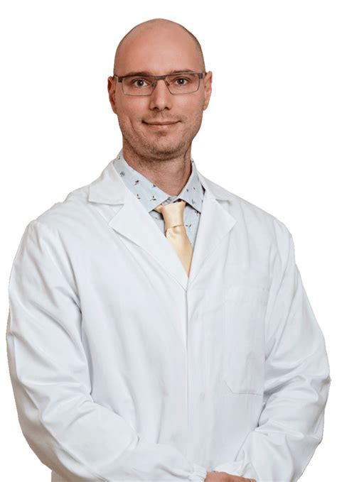 He took up the sport at the age of 10 at the szolnoki dózsa in budapest, and made his first appearance for the hungarian national team in 2006. Dr. Ragán Viktor kardiológus - Oktogon Medical Center