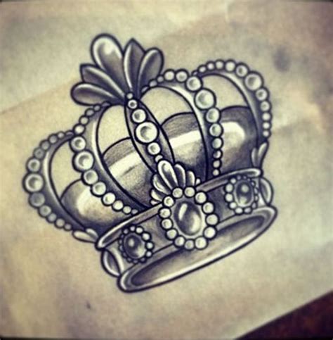 30 Beautiful Crown Tattoo Designs That Would Make You Feel Royal