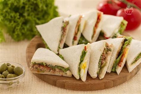 Ricetta pane bianco per tramezzini. I Commenti della Ricetta Tramezzini - La Ricetta di ...