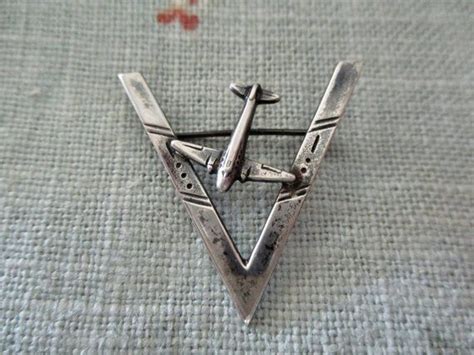 V For Victory Wwii Sterling Silver Brooch Plane Pilot Etsy Sterling