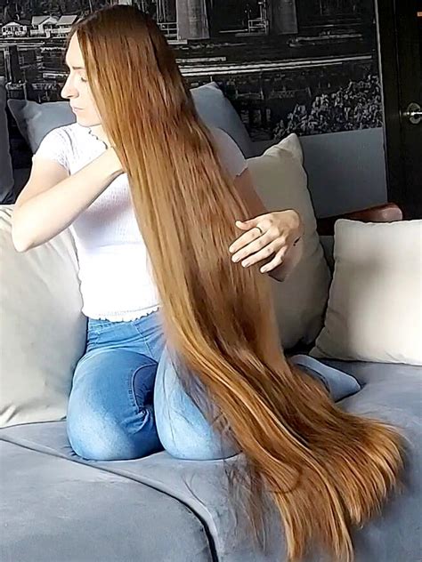 Video Knee Length Hair Lady Devoted To Her Hair Realrapunzels