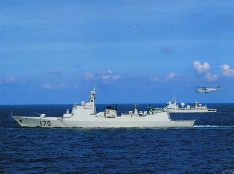 Lanzhou 170 Type 052c Luyang Ii Class Destroyer China Navy