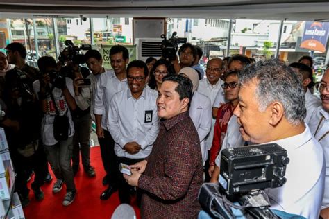 Dengan tokopedia, hidup lebih mudah! Gaji Scg Sukabumi - Kemnaker Hentikan BLT Subsidi Gaji 2021, Masyarakat Bisa Dapat Rp2,4 Juta ...