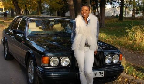 Le Success Story De La Star X Camerounaise Anksa Kara En France