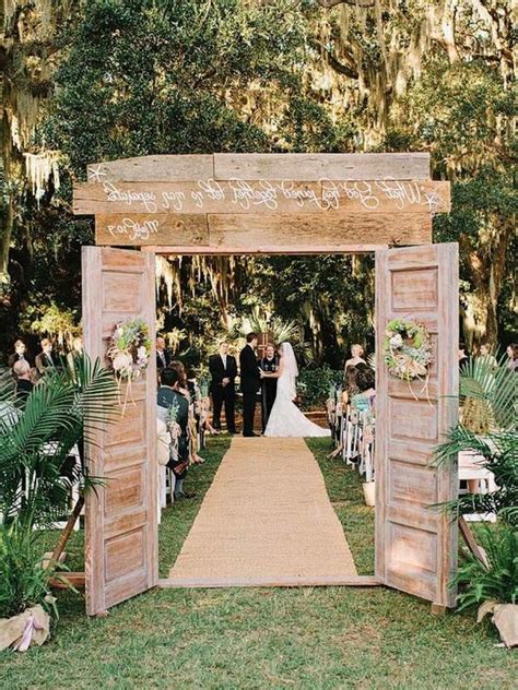 22 Rustic Old Door Wedding Backdrop And Ceremony Entrance Ideas Hi