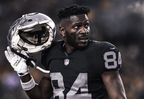Antonio Brown Biography Facts, Childhood & Personal Life - SportyTell