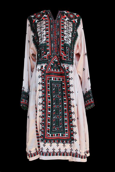 The Artistry And Elegance Of Traditional Balochi Girl Dresses Maxipx