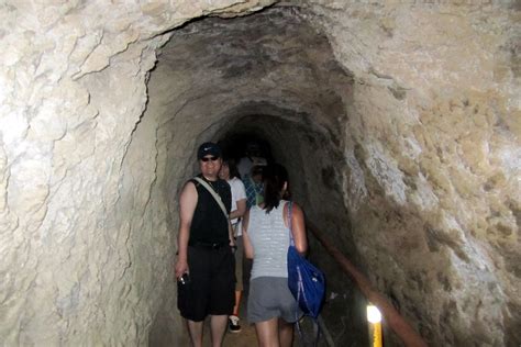 Oahu Honolulu Diamond Head State Monument Tunnel