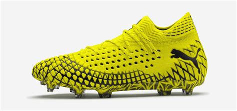 Who wears puma ultra boots? Antoine Griezmann Football Boots