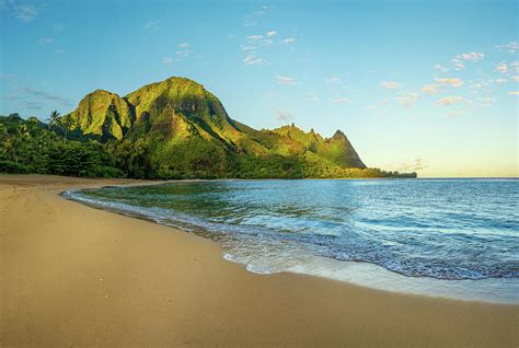 Early Morning Sunrise Over Tunnels Beach On Kauai In Hawaii Photograph By Steven Heap Fine Art