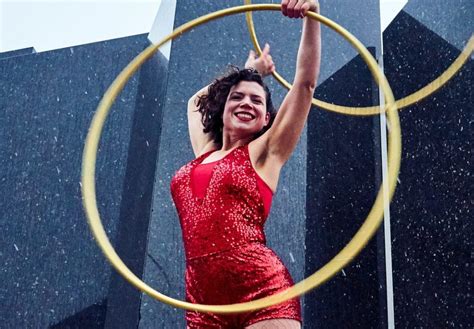 Weighted Hula Hoops Are The New Fitness Craze You Should Know About