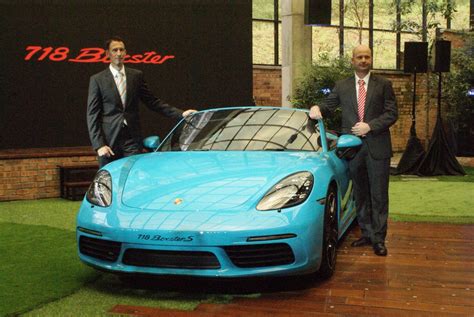 Bagi mereka yang tidak tahu berapa cukai bagi sesebuah kereta di negara kita, ini ada satu sumber dari blog amenoworld yang menunjukkan potongan cukai untuk rakyat luar negara. Porsche 718 Boxster Dilancarkan di Malaysia - Harga dari ...