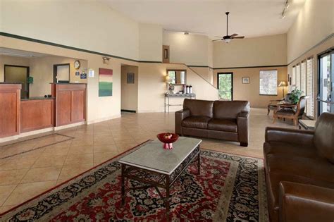 At the days inn by wyndham washington dc/connecticut avenue, guests can enjoy stylish modern furnishings and the convenience of staying closer to popular attractions. Discount Coupon for Days Inn Kent WA in Kent, Washington ...