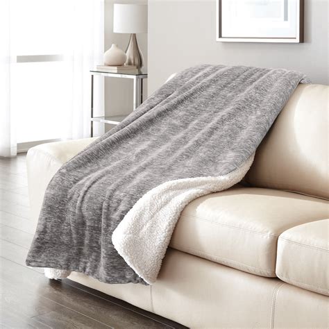 Life Comfort Ultimate Sherpa Throw In Light Grey 152 X 177 Cm Costco Uk