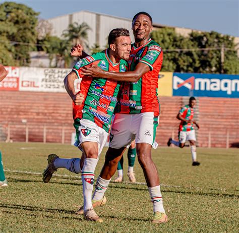 gol de pênalti Taquaritinga vence União São João em estreia na