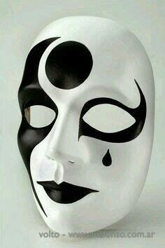 O al menos aquellos que puedan abrir sus puertas. Cool clay mask | Imagenes de mascaras, Mascaras carnaval ...