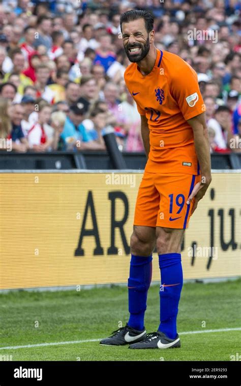 Rotterdam 27 05 2018 Soccer Dirk Kuyt Testimonial Player Ruud Van Nistelrode Makes A