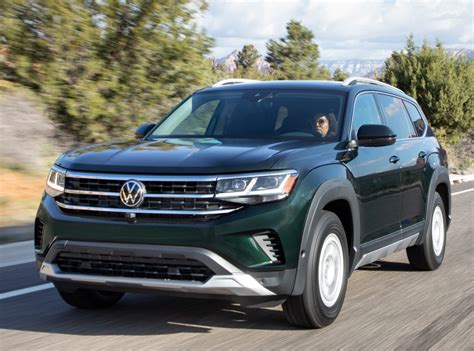 2021 Volkswagen Atlas Gets Racing Green Color Originally Meant For The