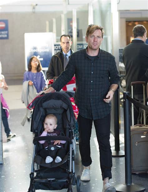 20 Things About Ewan Mcgregor As A Dad That Fans Didn T Know Small Joys