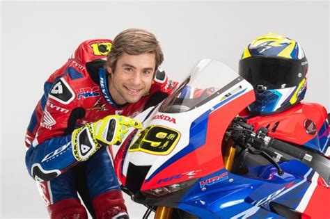 Superbikes Álvaro Bautista Desvela Sus Nuevos Colores Honda