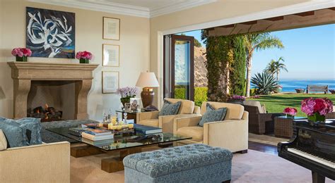 He seems to have lost all of his money after building a hideous mega mansion with out. Gigi Hadid Childhood Home - Yolanda and David Foster's ...