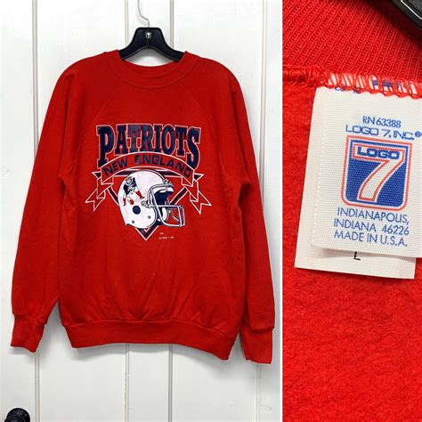 Deadstock 1980s New England Patriots Football Sweatshirt Size Large Red