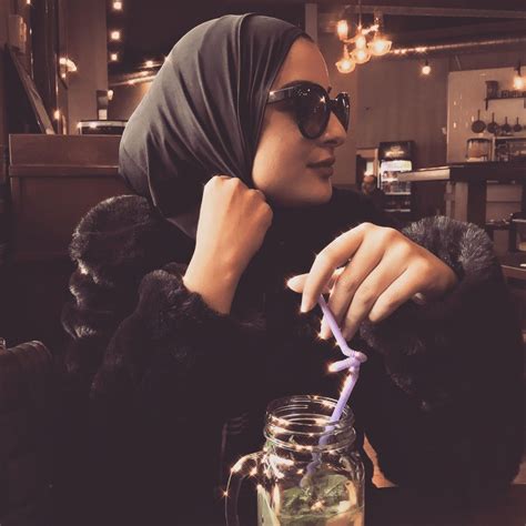 Luxyhijab Adlı Kullanıcının Chic Hijab الحجاب الراقي Panosundaki Pin