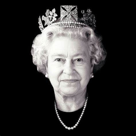 New Portrait Of The Queen With “a Twinkle In Her Eye” Unveiled In