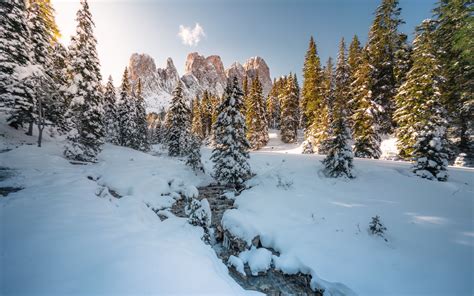 Download Wallpaper 3840x2400 Stream Trees Mountain Snow Winter 4k
