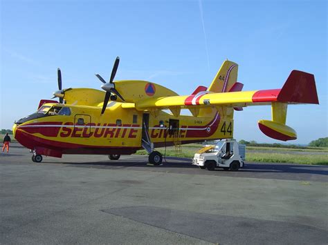 Search over a million flights, hotels, packages & more. Free Canadair Stock Photo - FreeImages.com