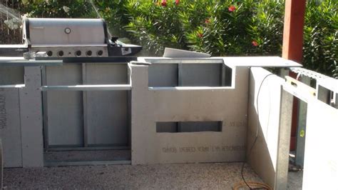 Various outdoor kitchen frames suppliers and sellers understand that different people's needs and accordingly, the outdoor kitchen frames are available in different colors, materials, and designs, and. Prefab Outdoor Kitchen Frames - Interior Paint Color Ideas ...