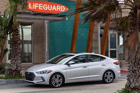 Jun 28, 2019 · the 2019 hyundai elantra is part of the same generation as the 2018 model. Hyundai Announces Pricing for 2018 Elantra Lineup ...