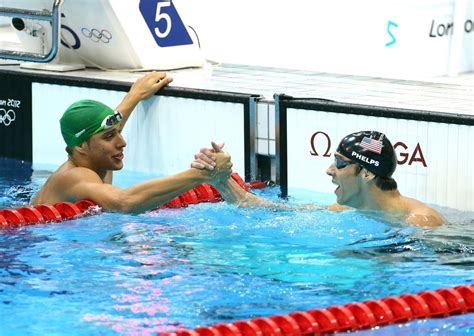 The great american swimmer made that abundantly joseph schooling met michael phelps in singapore in 2008. Michael Phelps Photos Photos - Michael Phelps wins the ...