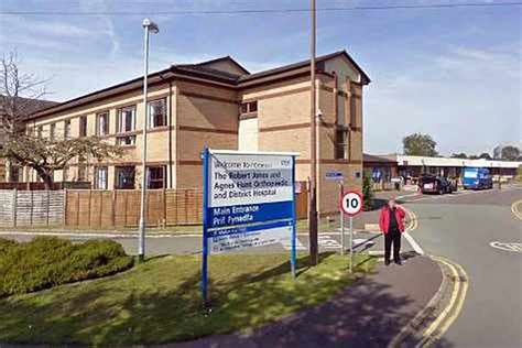 Bosses Hit Back In Oswestry Orthopaedic Hospital Waiting Time Probe Shropshire Star