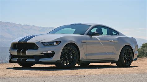 2016 Ford Shelby Gt350 First Drive Wvideo Autoblog