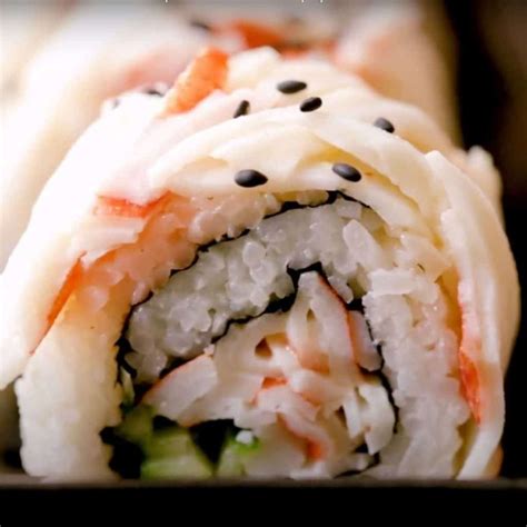 Spicy Crab Roll Kani Maki A Global Spin On A Japanese Delicacy