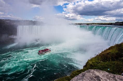 11 Awe Inspiring Facts About Niagara Falls Fact City