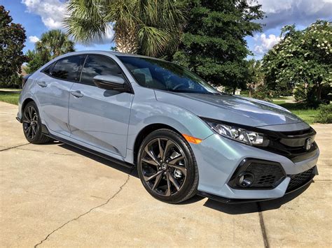 My new Sonic Grey Sport Hatch! : civic