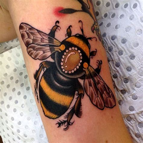 Large Bee Tattoo By Drew Shallis Tattoomagz › Tattoo Designs Ink
