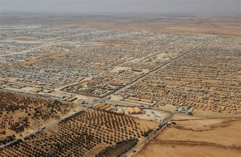 Zaatari Refugee Camp Photos Highlight Enormity Of Syria S Refugee Crisis Huffpost